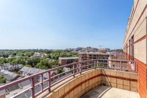 Open property gallery