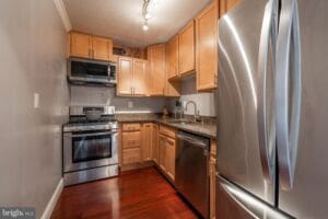 Open property gallery