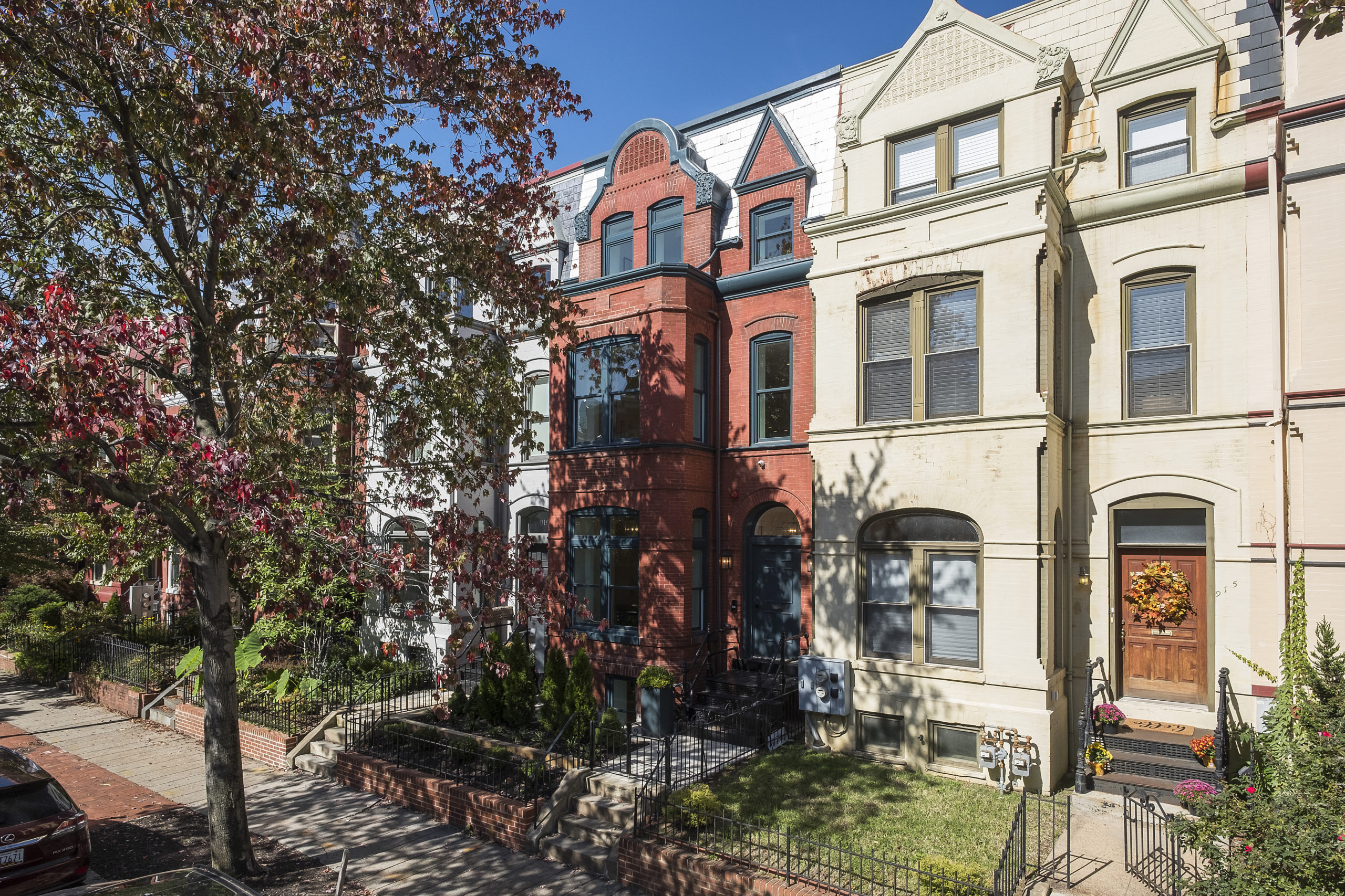 Welcome to 917 S Street NW | Jenn Smira Team at Compass DC