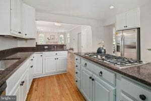 Open property gallery