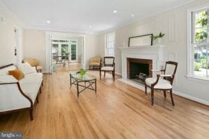Open property gallery
