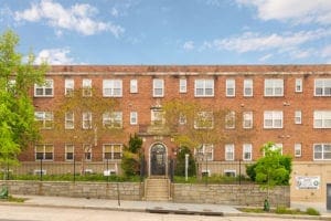 Open property gallery
