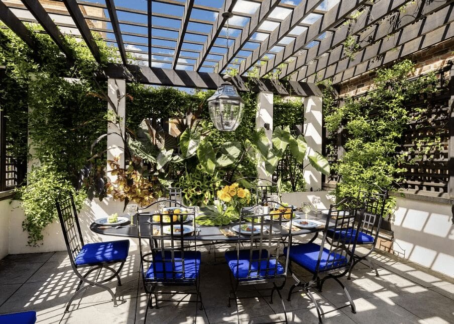 39 North Moore Street Patio