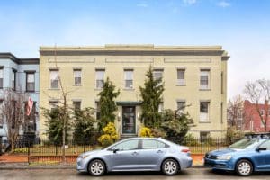 Open property gallery