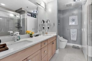 Open property gallery