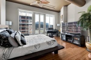 Open property gallery