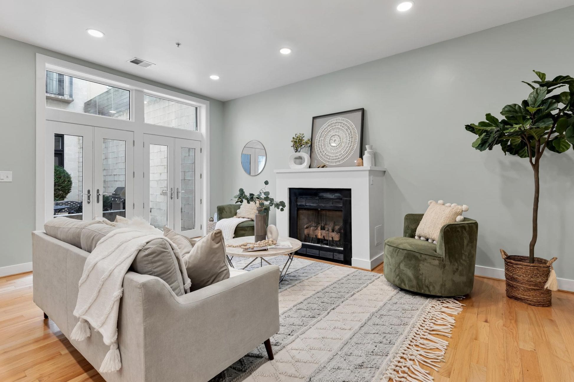 What You Need To Know About Buying a Home and Closing Costs