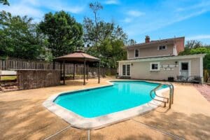 Open property gallery