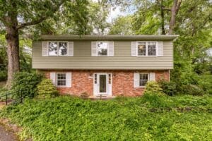 Open property gallery