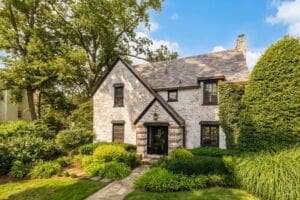 Open property gallery
