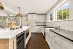 Open property gallery