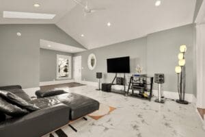 Open property gallery