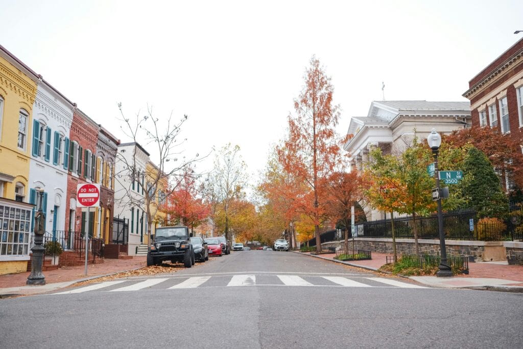 Do You Need a Car in DC? A Look at the Most Walkable Neighborhoods in DC