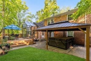 Open property gallery