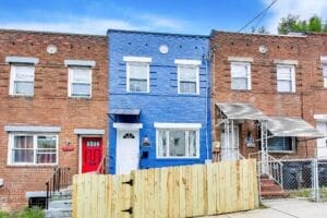 Open property gallery