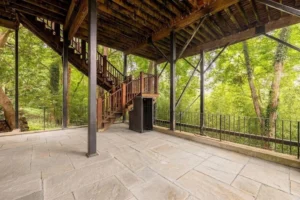 Open property gallery