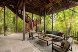Open property gallery