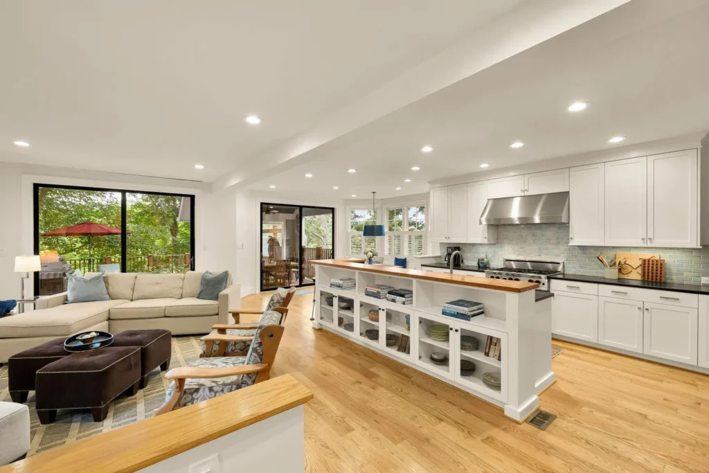 How to Host a Successful Open House