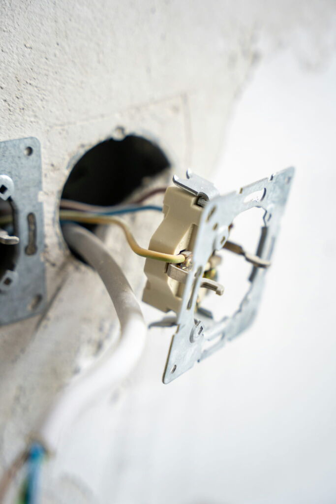 Knob and Tube Wiring: What Homeowners Really Need to Know